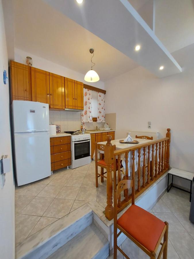 לוטראקי George'S Apartment מראה חיצוני תמונה